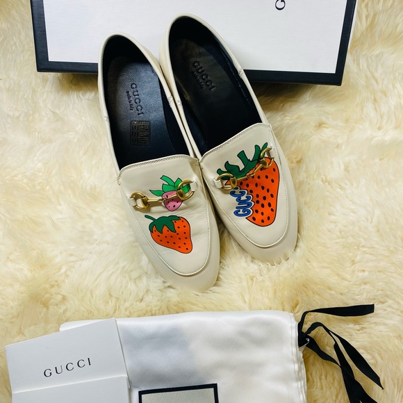 【sold】New authentic Gucci loafers - Picture 10 of 16